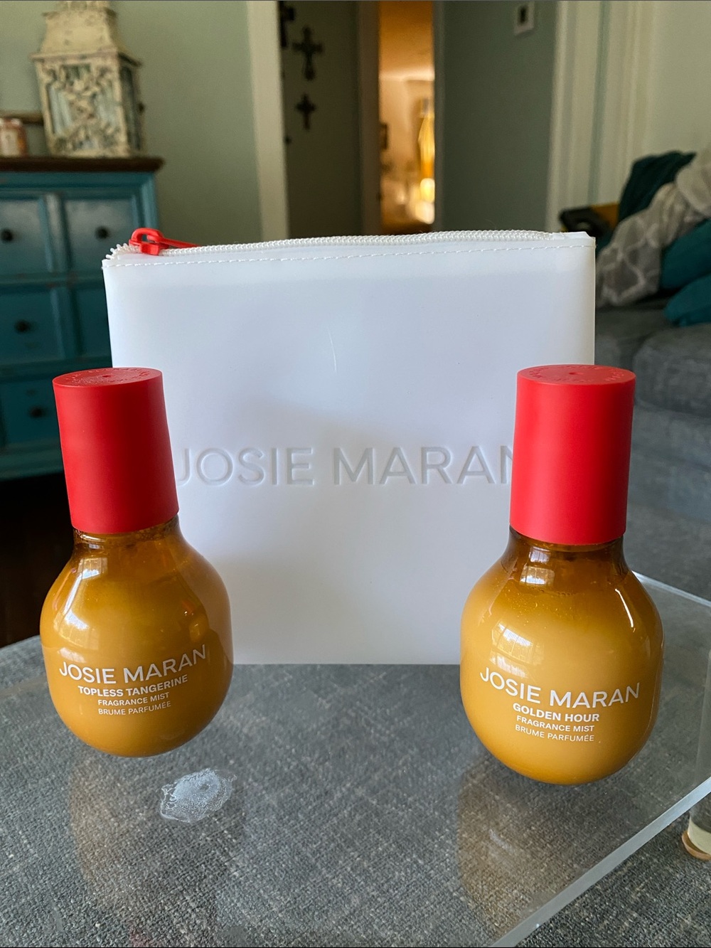 Josie Maran Set - Picture 2 of 5